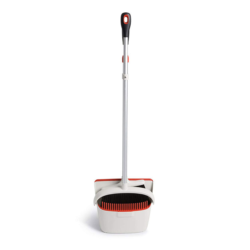 OXO Good Grips Upright Sweep Set